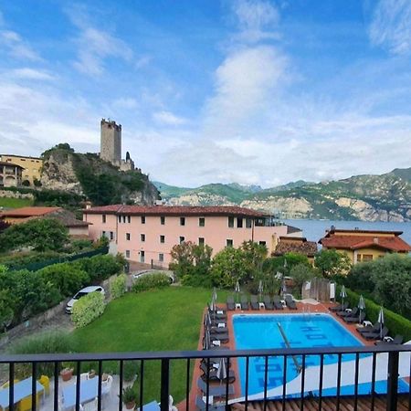 Hotel Luna Rossa (Adults Only) Мальчезине Экстерьер фото