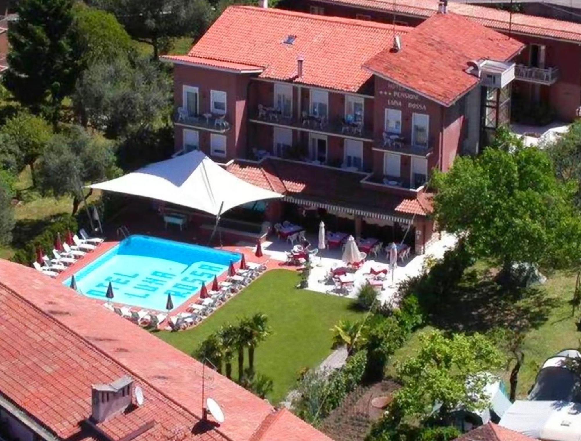 Hotel Luna Rossa (Adults Only) Мальчезине Экстерьер фото