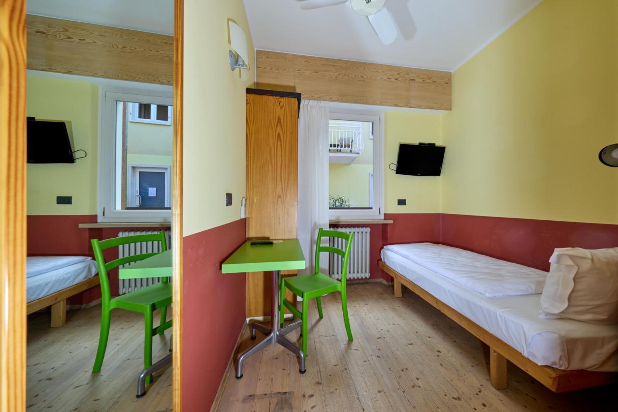 Hotel Luna Rossa (Adults Only) Мальчезине Экстерьер фото